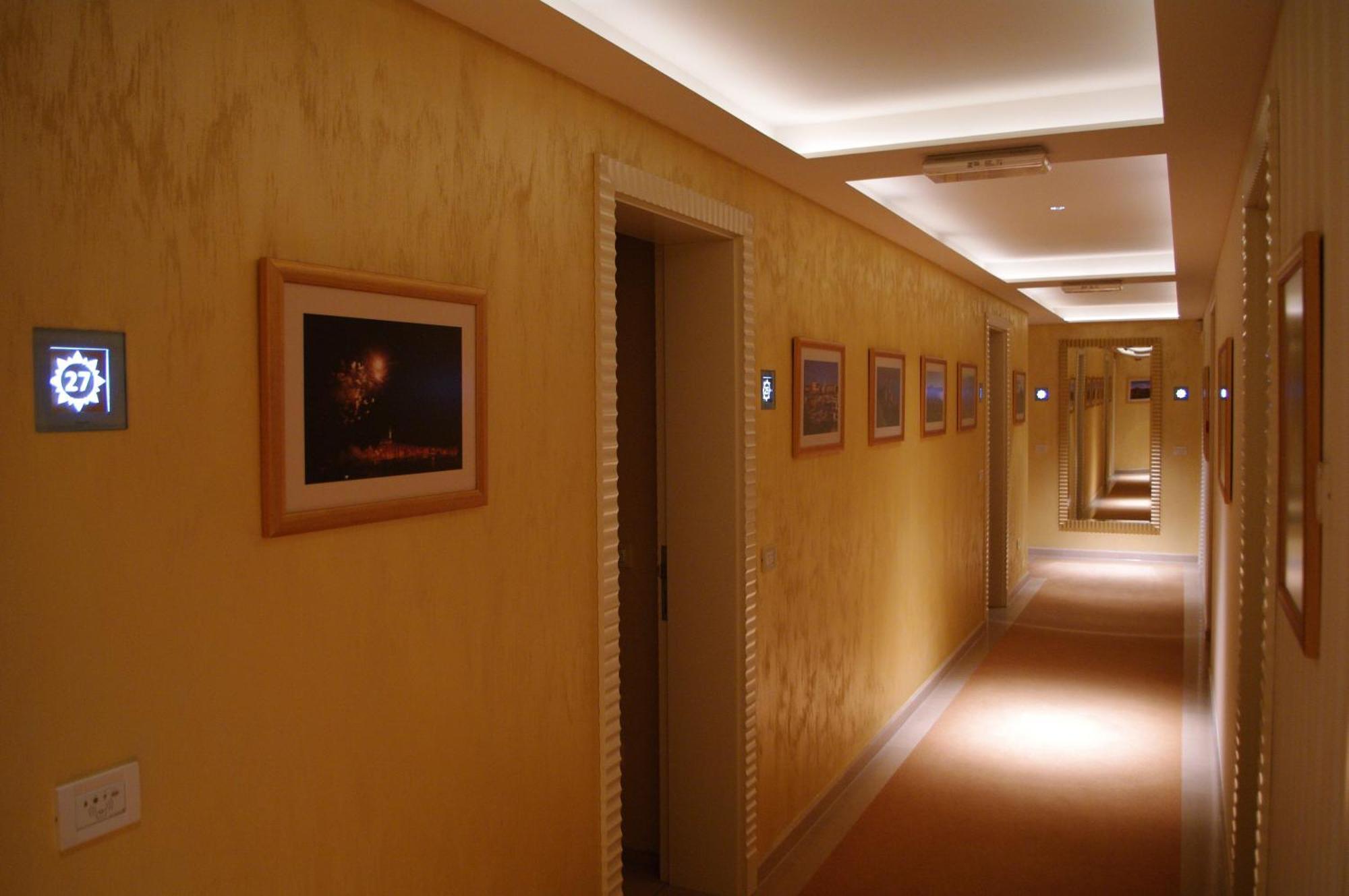 Boutique Hotel Oasi Pjescana Uvala Zewnętrze zdjęcie