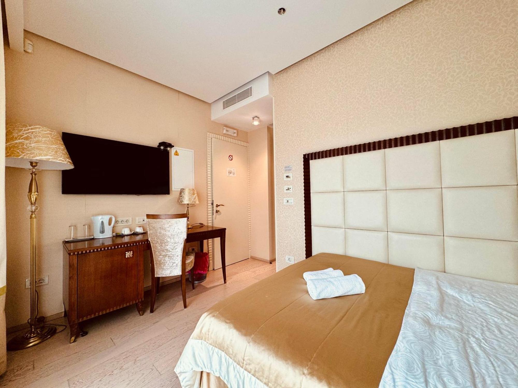 Boutique Hotel Oasi Pjescana Uvala Zewnętrze zdjęcie