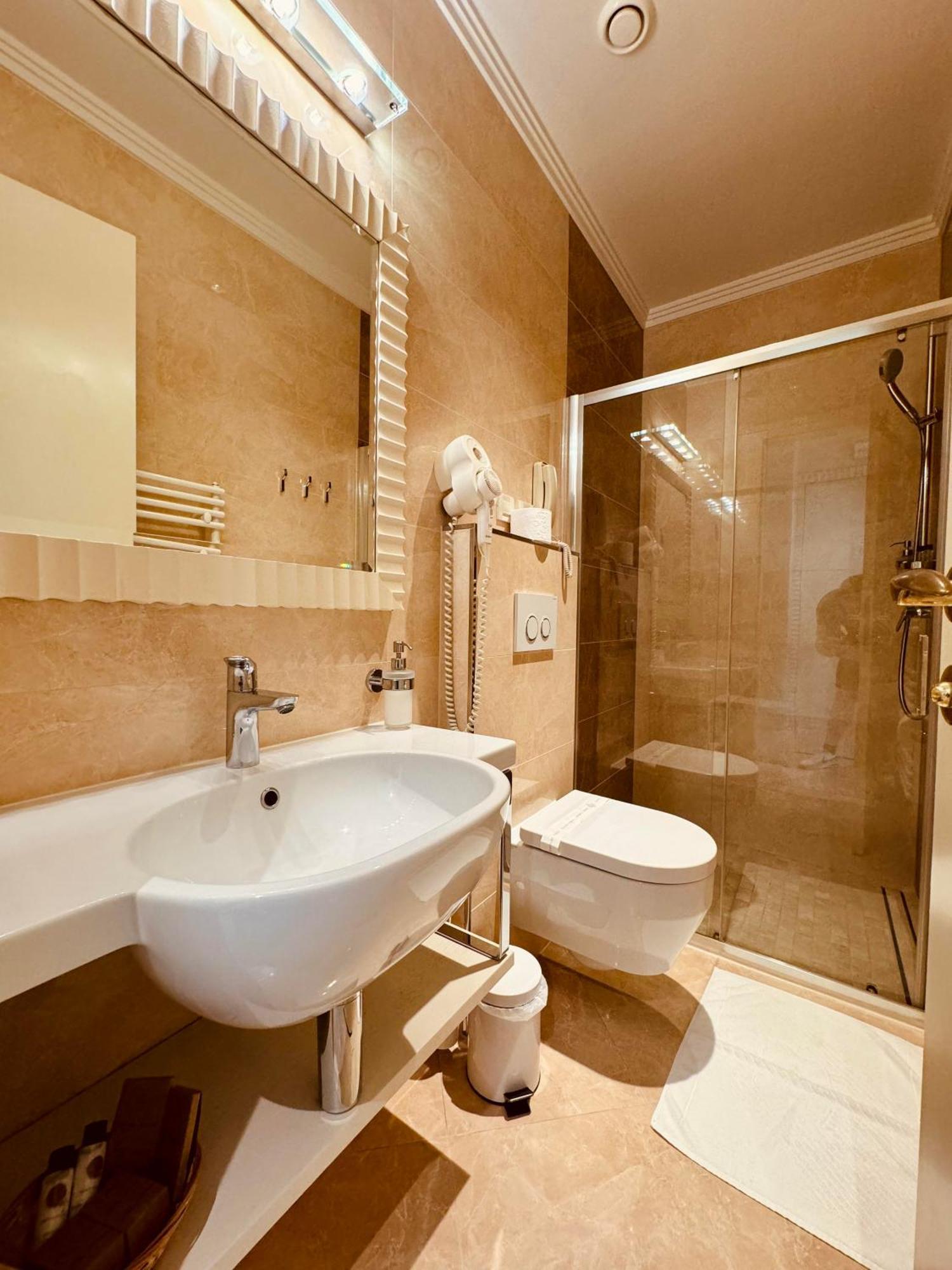 Boutique Hotel Oasi Pjescana Uvala Zewnętrze zdjęcie